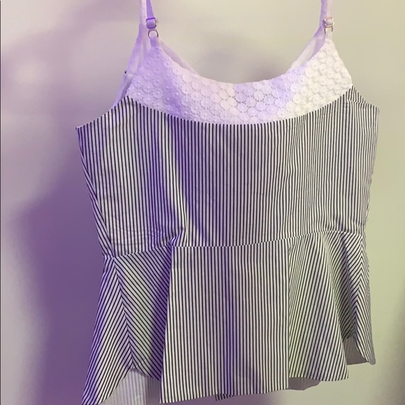 BCBG top - Picture 6 of 7